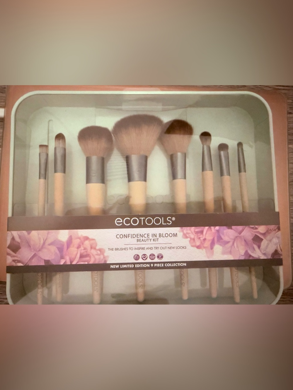 NIB eco tools Confidence in Bloom Brush Kit